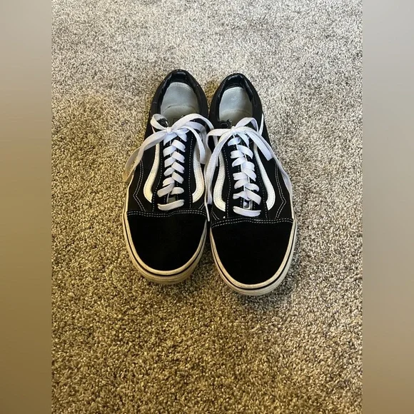 Men’s black Vans size 8.5 - Picture 1 of 5
